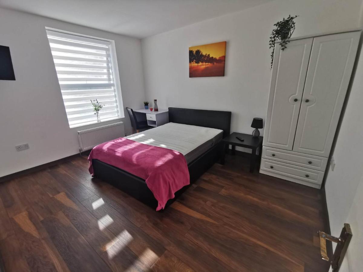 Barbara'S Accommodation 리버풀 외부 사진